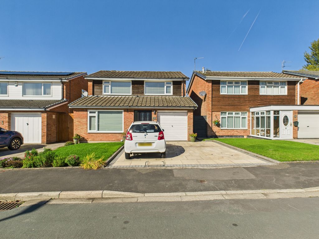 Property photo 1 of 43