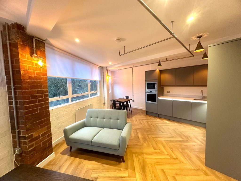 Property photo 1 of 8 Brand New Furnished Apartment With Heritage Charm