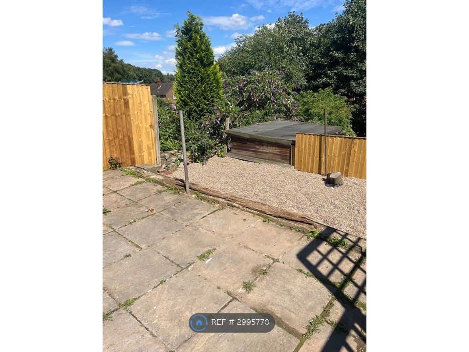 Property photo 2 of 11