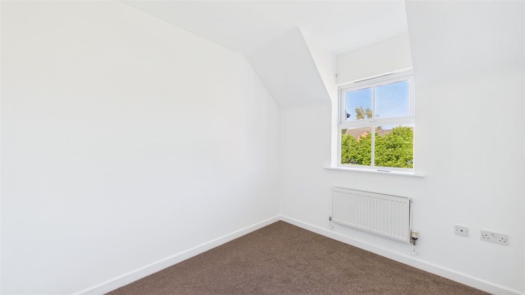 Additional image 16 of 4 bed town house for saleLarch Gardens, Bilston, West Midlands WV14