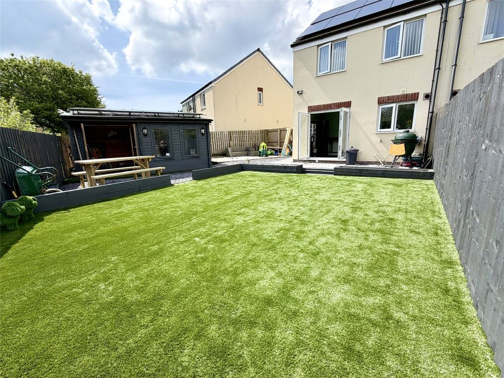 Property photo 1 of 25 Picture No. 28