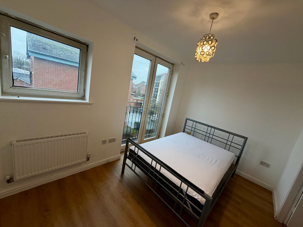 Property photo 3 of 12