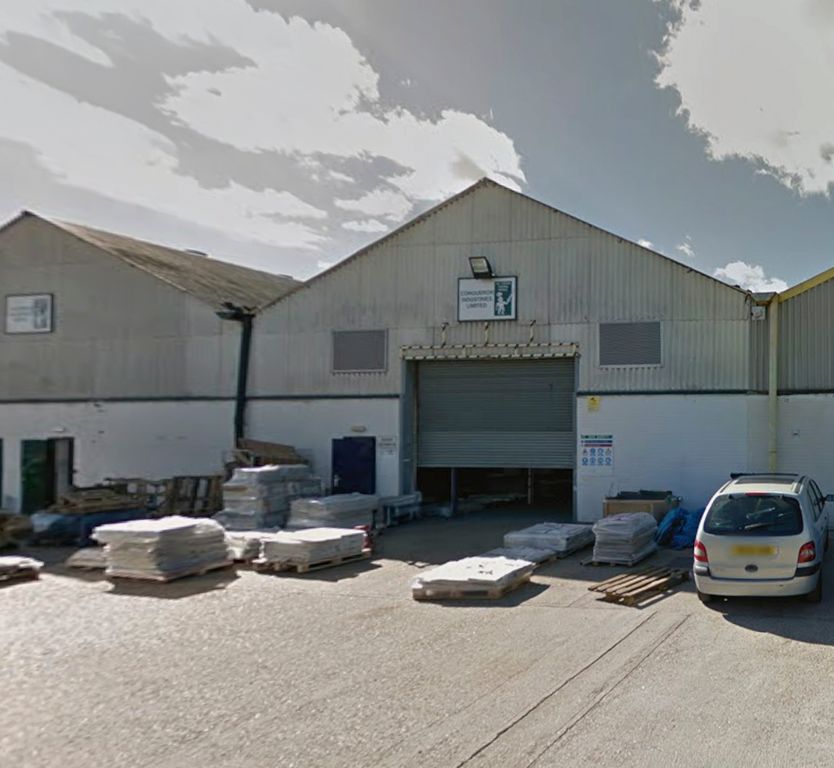 Property photo 1 of 2