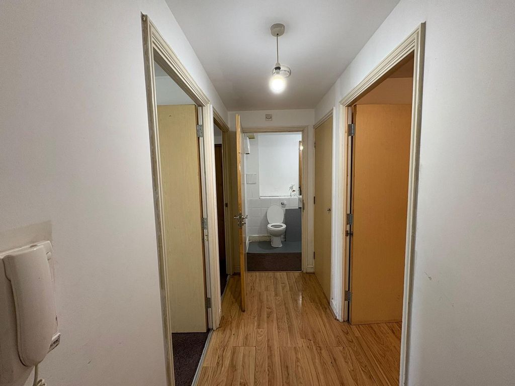 Property photo 2 of 7 Photo 1