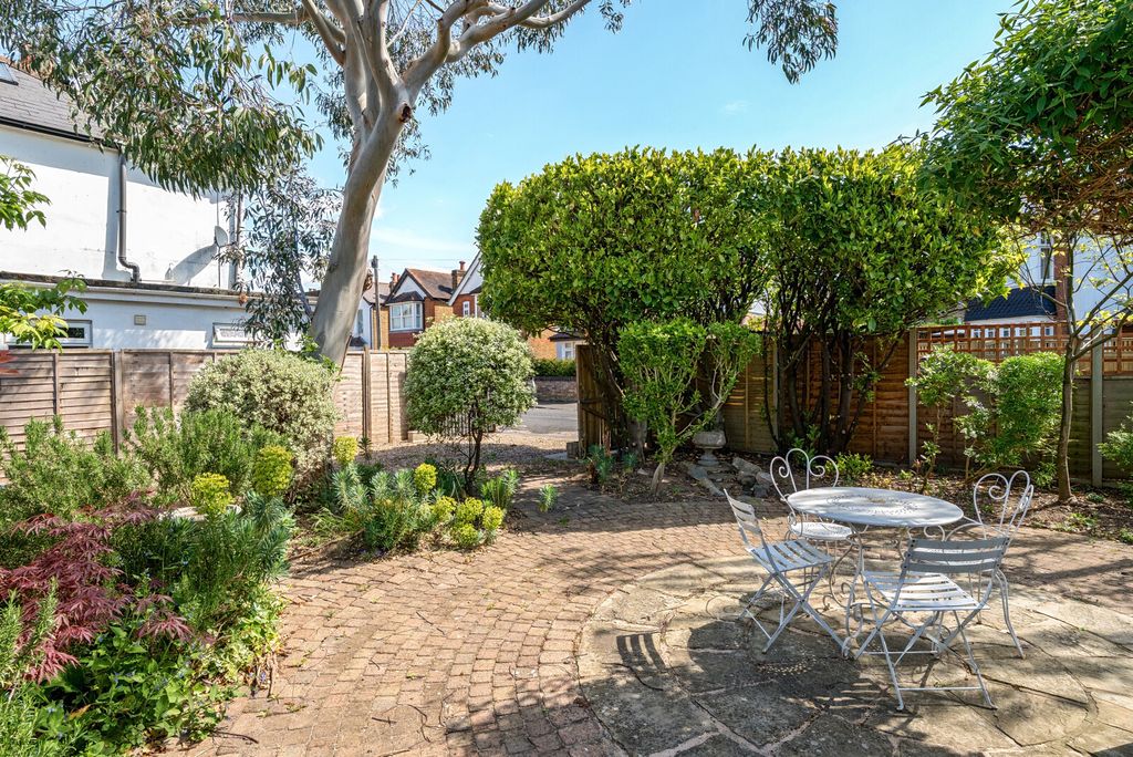 Property photo 2 of 18 30-681B3cd48d3B5-...