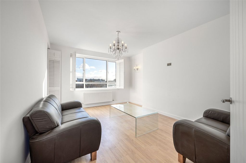 Property photo 1 of 16 Picture No. 02