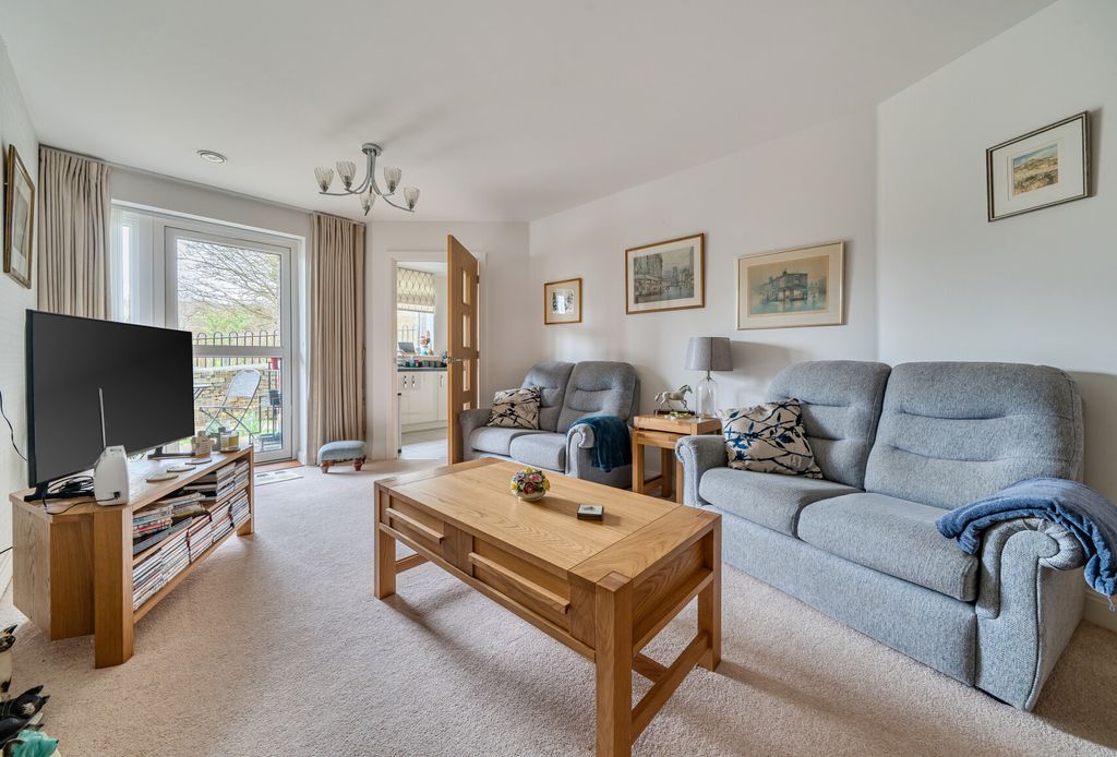 Property photo 1 of 16 Picture 1