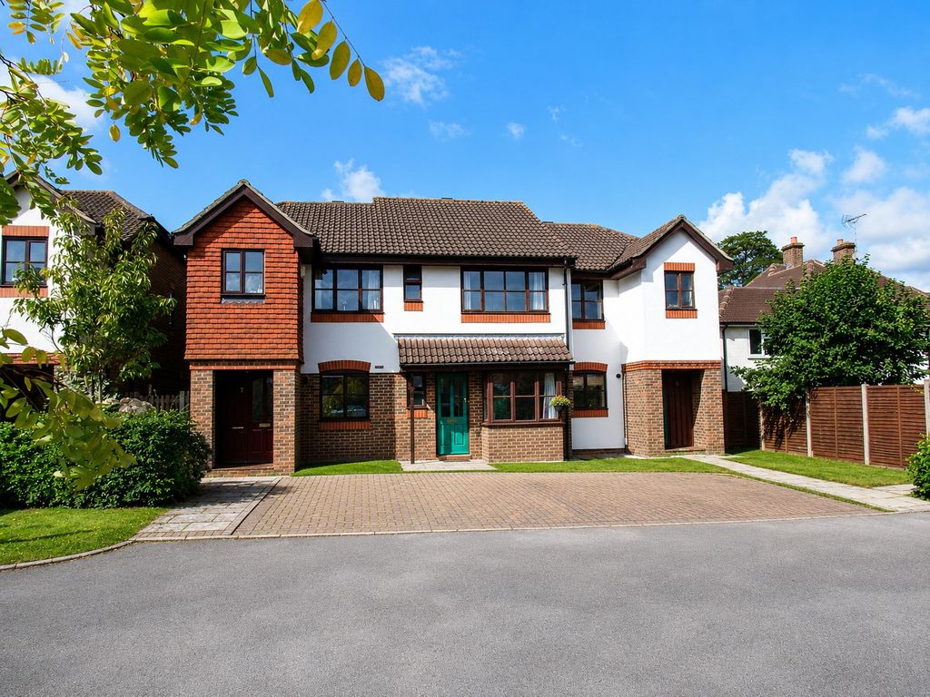 Property photo 1 of 11