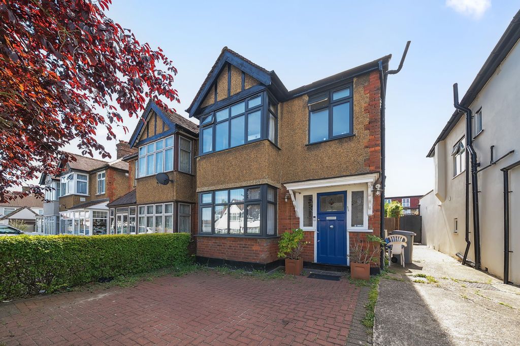 Property photo 1 of 19