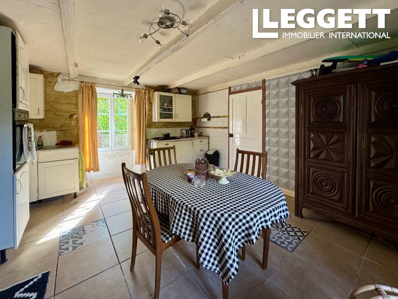 Property photo 2 of 10