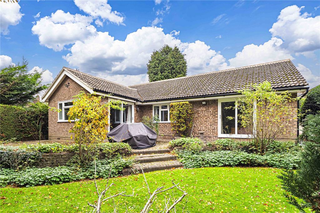 Property photo 1 of 17 Picture No. 11