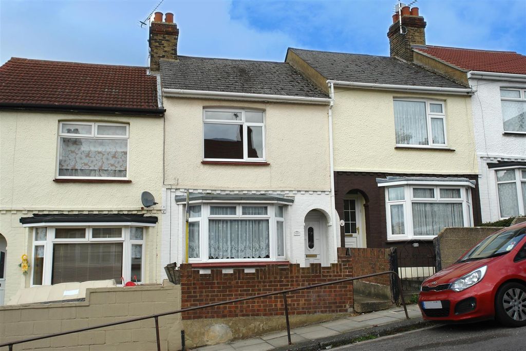 Property photo 1 of 9