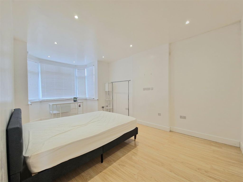 Property photo 1 of 3 20251001_130928.Jpg