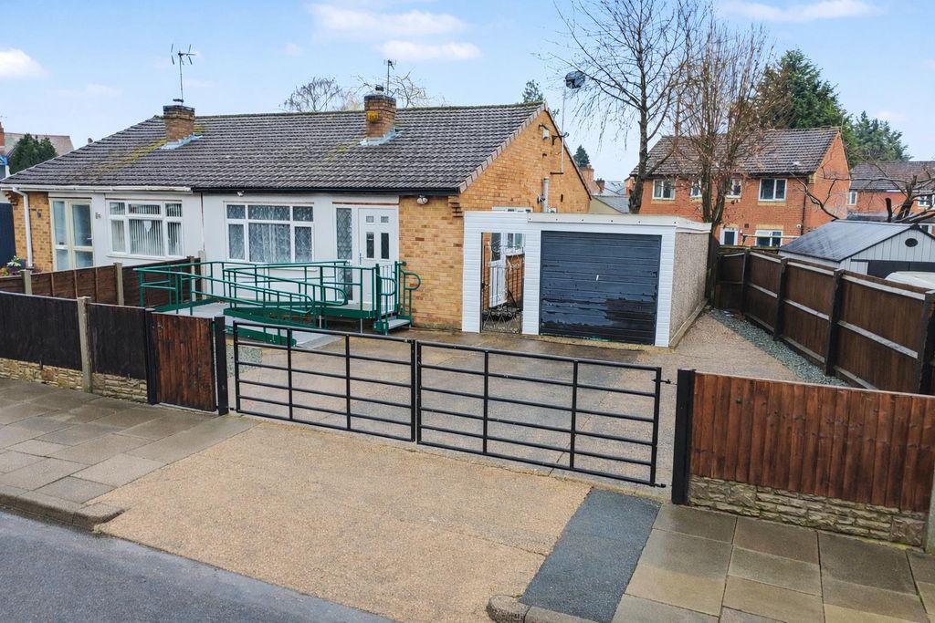 Property photo 1 of 13 Front.Png