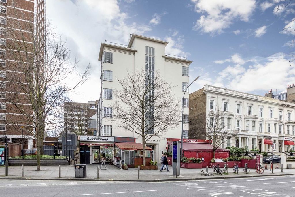 Property photo 1 of 1