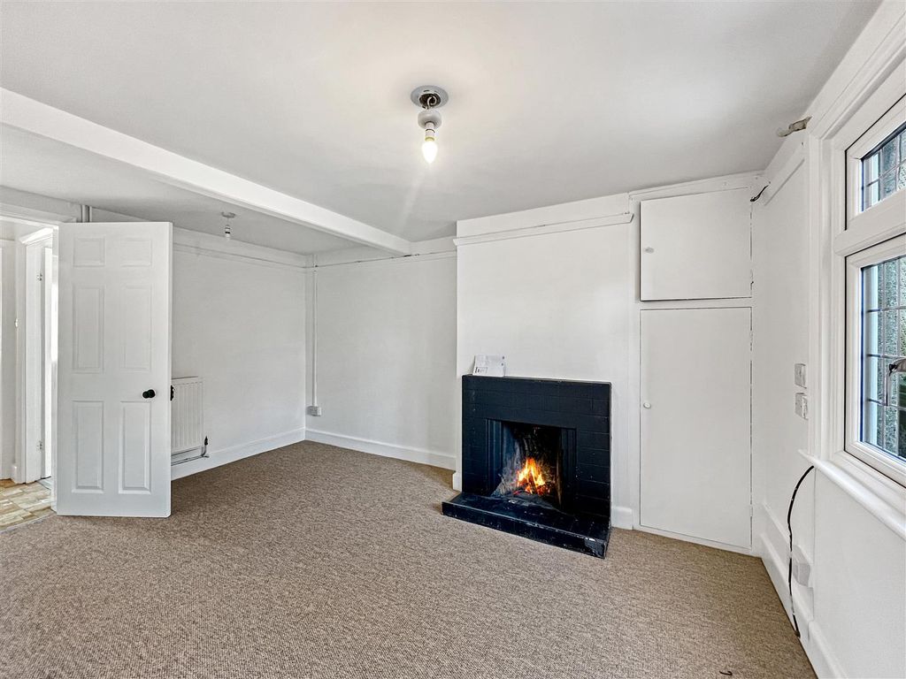 Property photo 2 of 12 Living Room