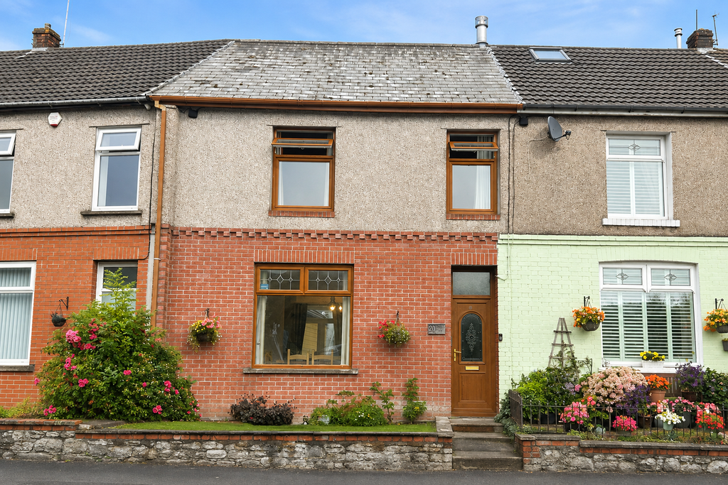 Property photo 1 of 23 D8C659E3-91F5-40CC-Addb-Fd0083Ede4DC