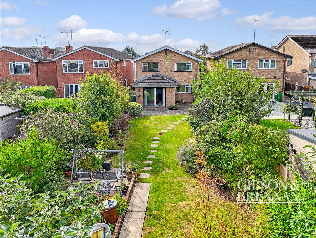 Property photo 2 of 28