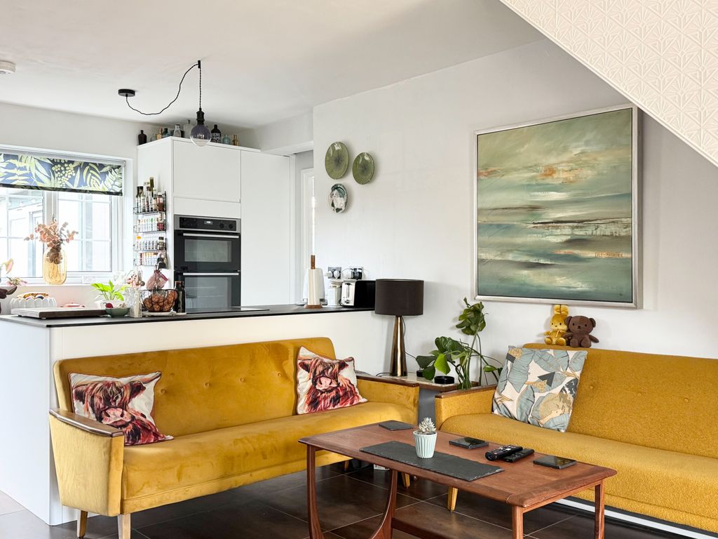 Property photo 3 of 22 Akeman Residential