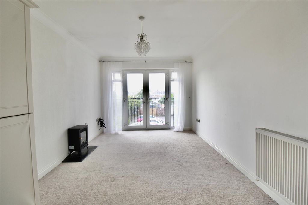 Property photo 3 of 7 Img_1189.Jpg