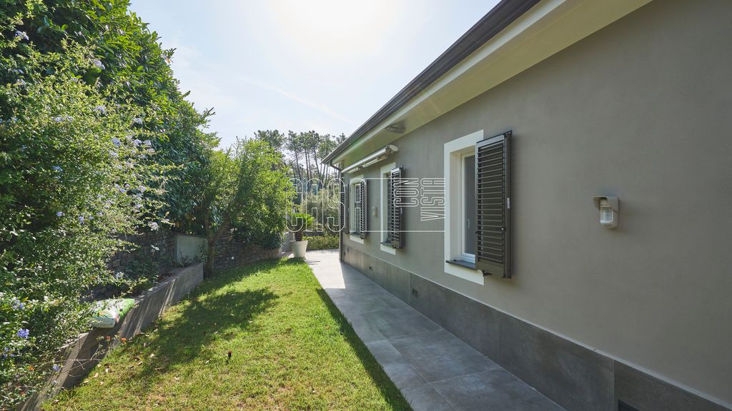 Property photo 3 of 57