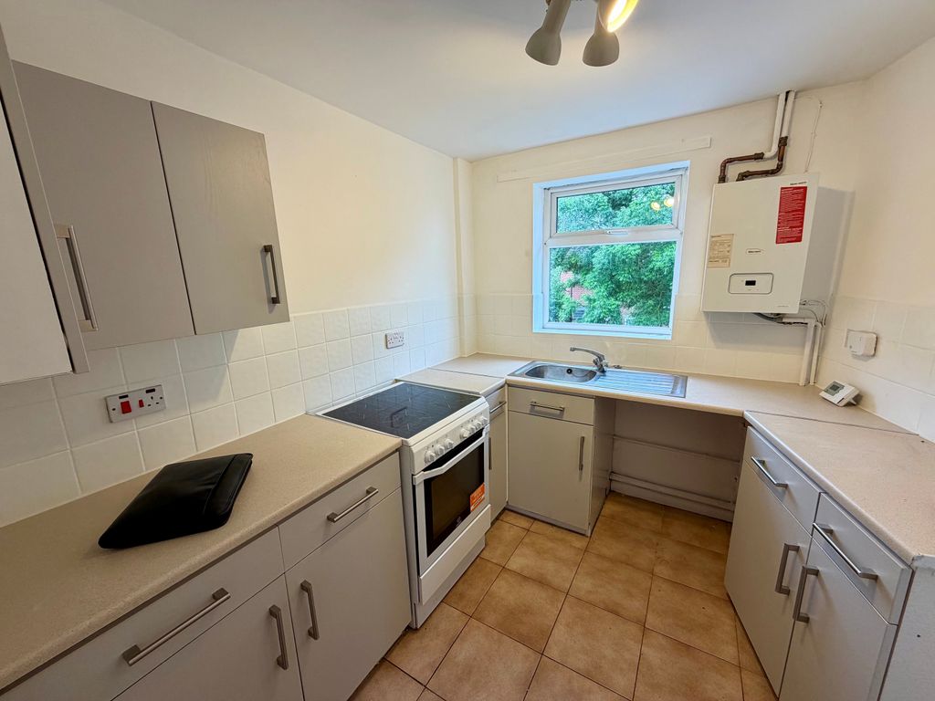 Property photo 3 of 5