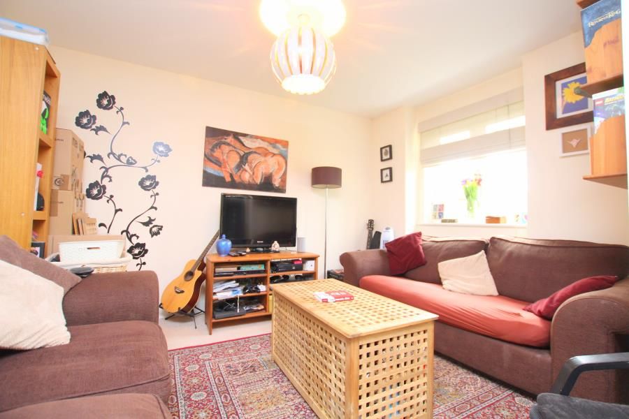 Property photo 2 of 7