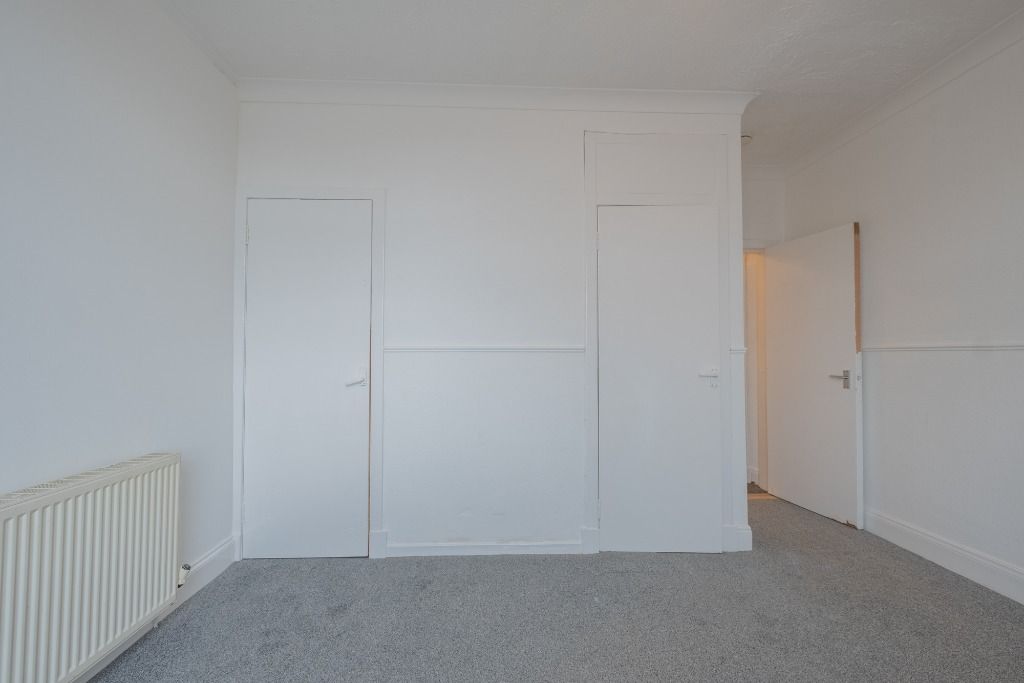 Property photo 3 of 10 Photo 3