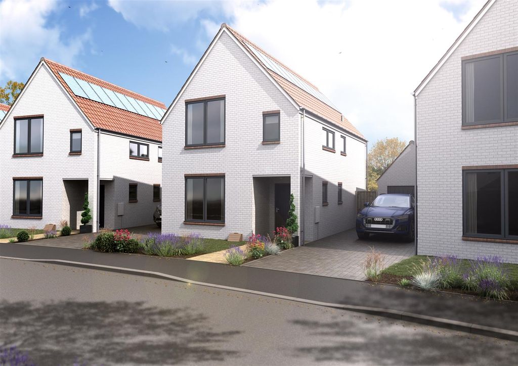 Property photo 1 of 11