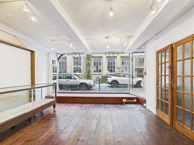 Property photo 2 of 8 Photo 7