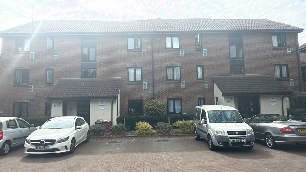 Property photo 1 of 1