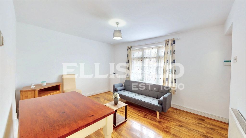 Property photo 2 of 25 Picture No. 01