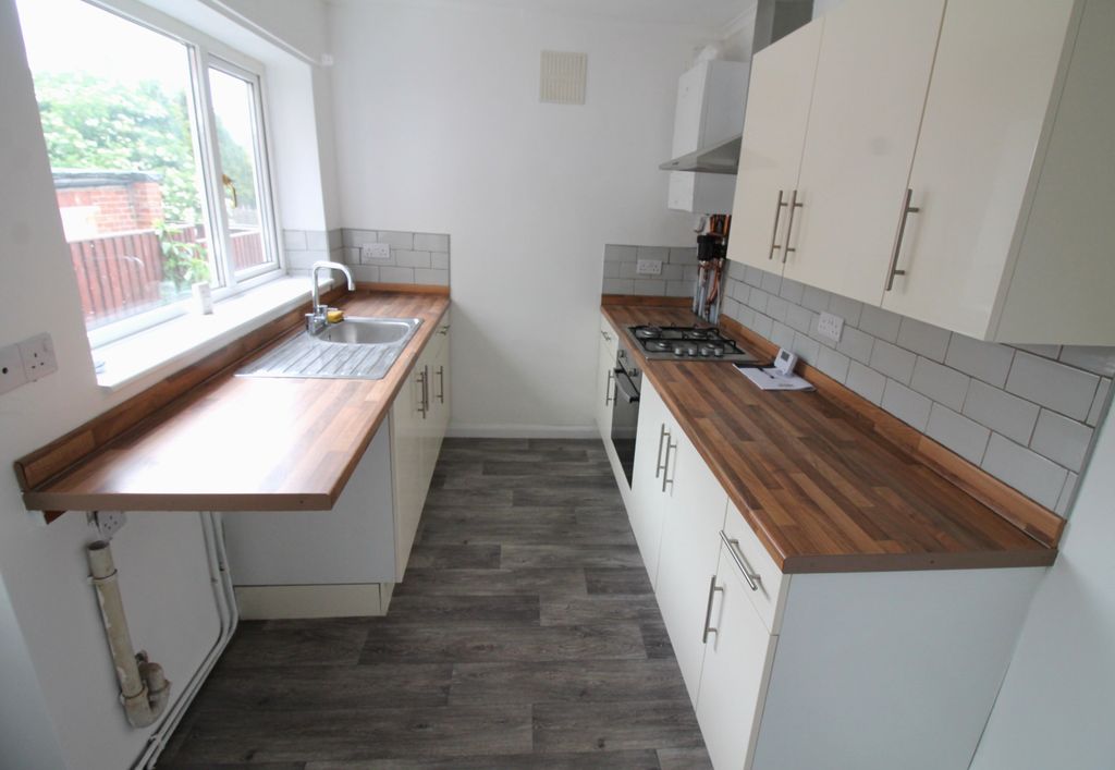 Property photo 2 of 10 Img_0907