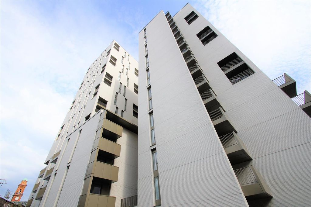 Property photo 3 of 6