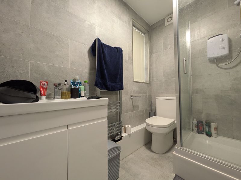 Property photo 3 of 16 Photo 4