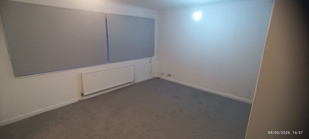 Property photo 3 of 52