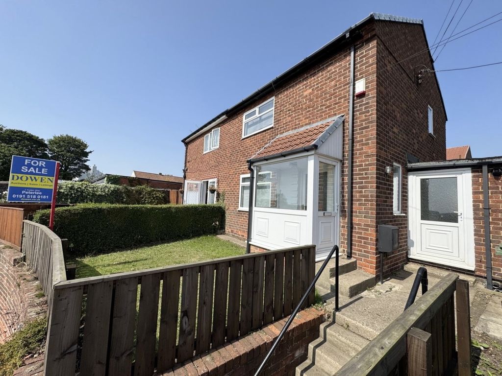 Property photo 1 of 14 503B980B-E3A7-405E-88A3-A8c32B93Eaee