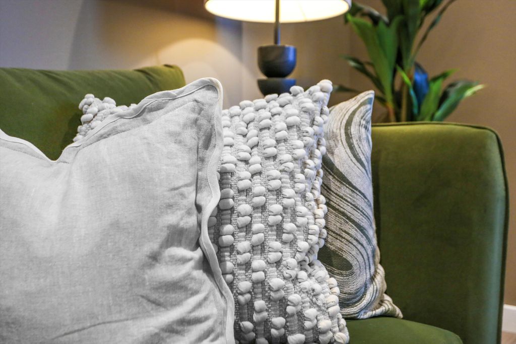 Property photo 3 of 21 Image