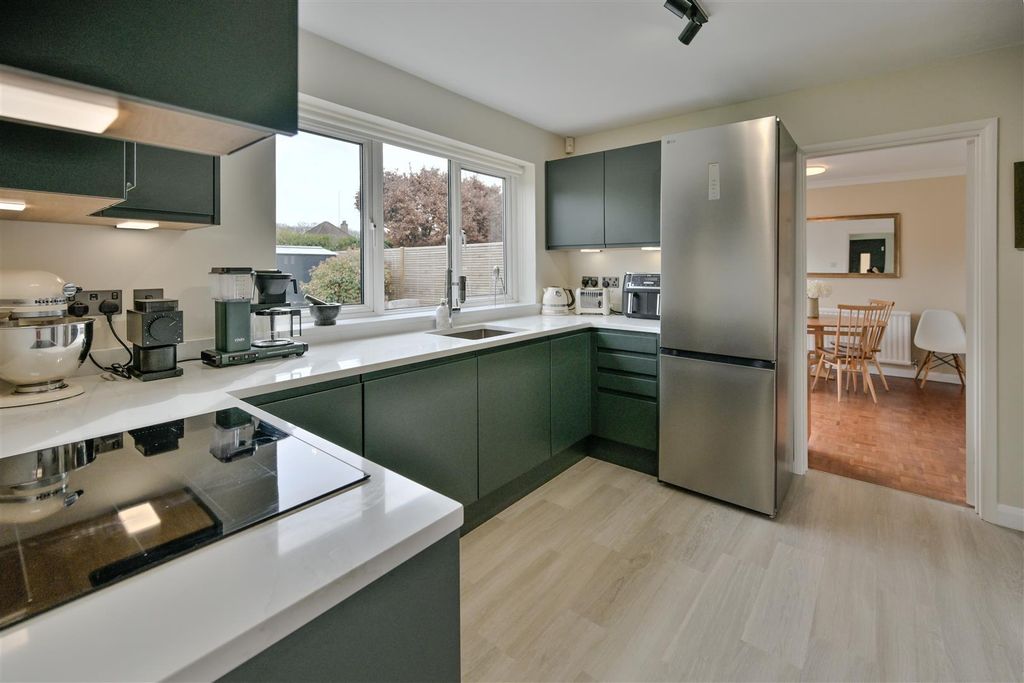 Property photo 3 of 12 3 Birnam-5.Jpg