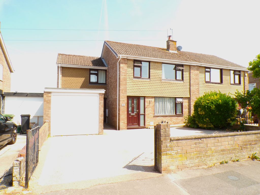 Property photo 1 of 12 Farmhill, Stroud