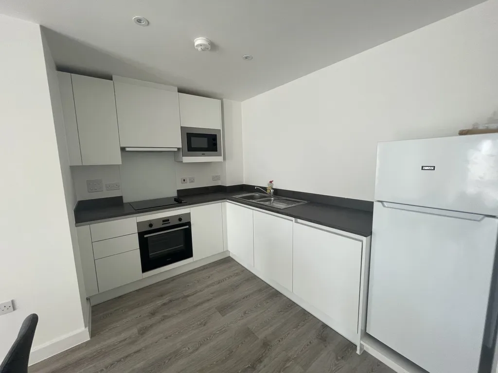 Strutt House, 1 Erasmus Drive, Derby, Derbyshire DE1 – pohled 6