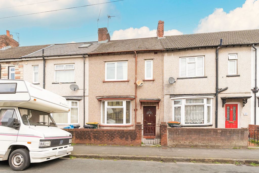 Property photo 1 of 16