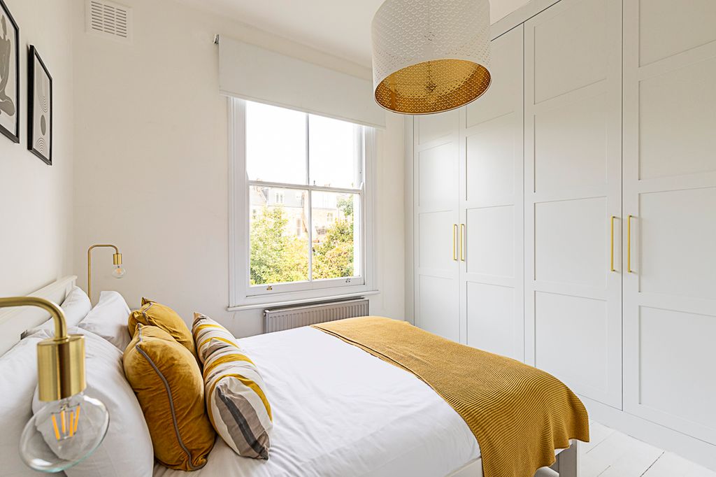 Property photo 3 of 28