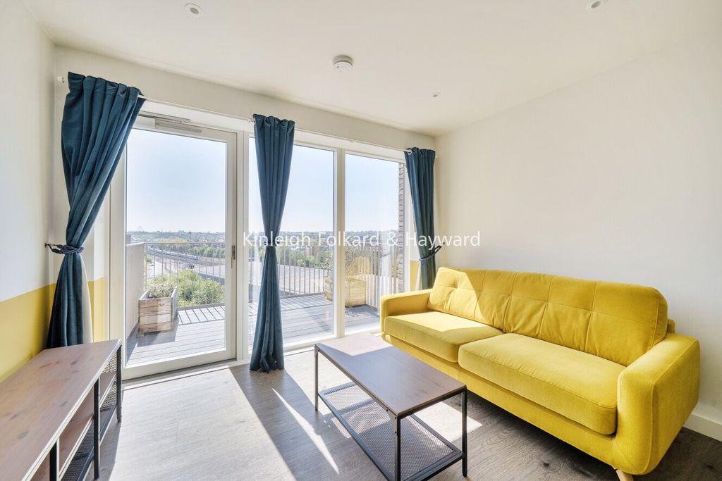 Property photo 1 of 14 Picture No. 09