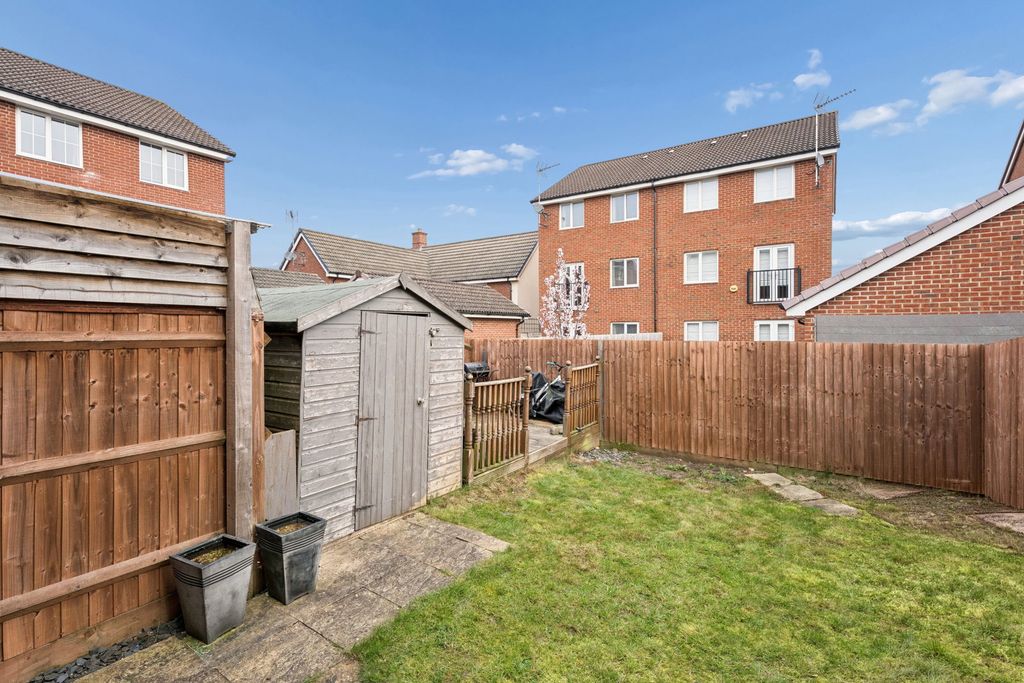 Property photo 3 of 19