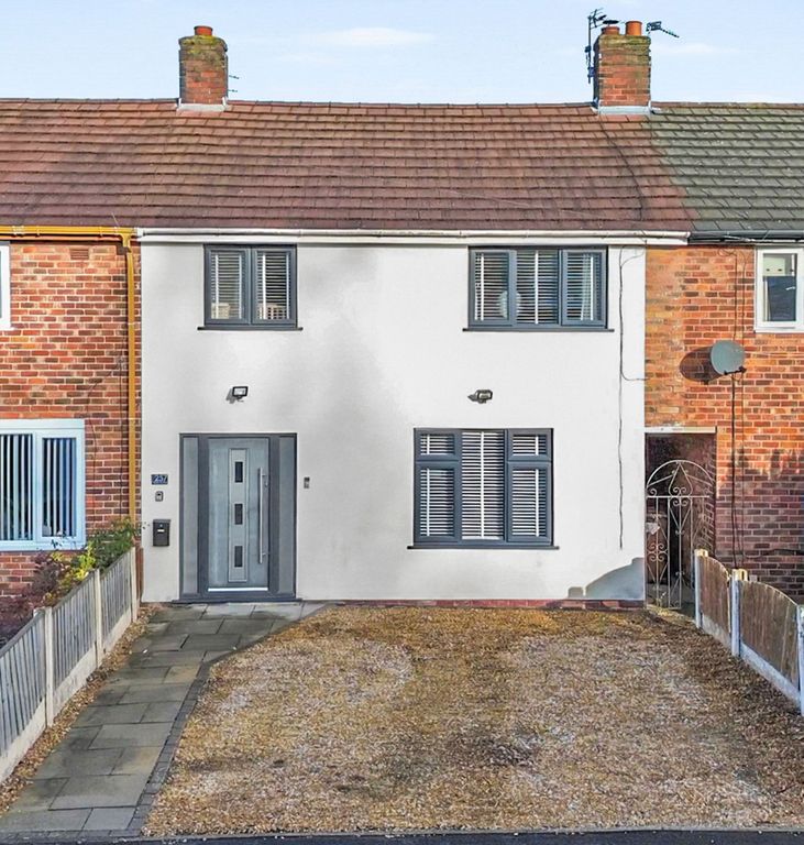 Property photo 1 of 31