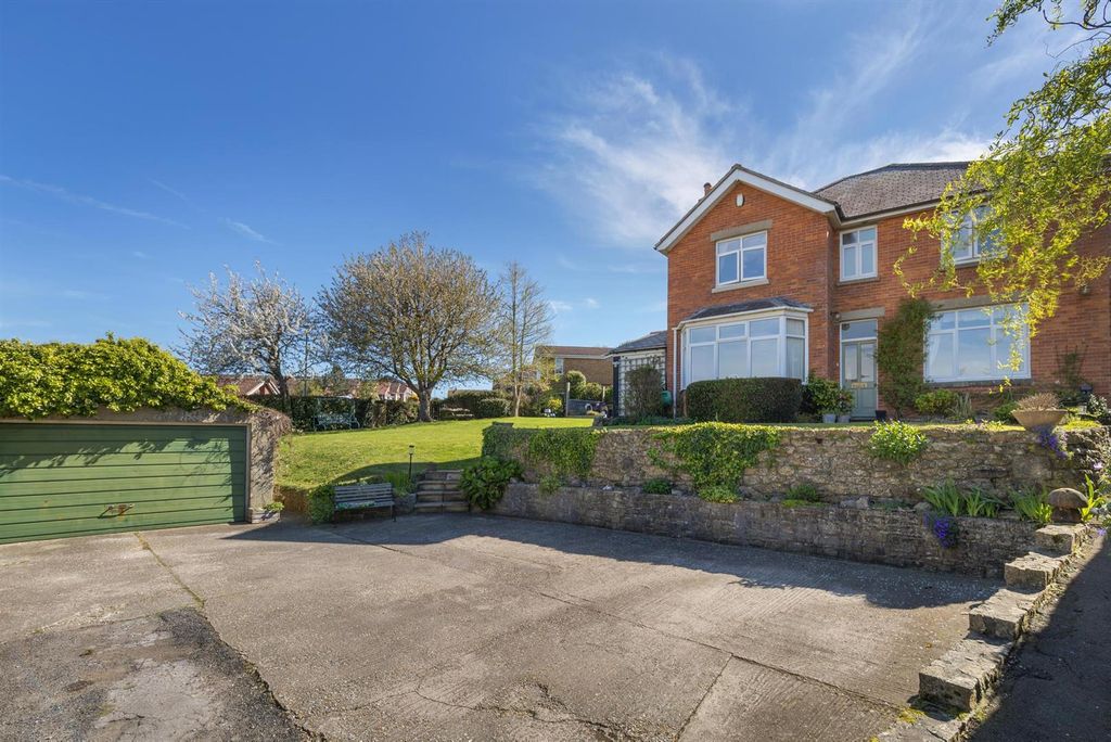 Property photo 1 of 28 010A1858.Jpg