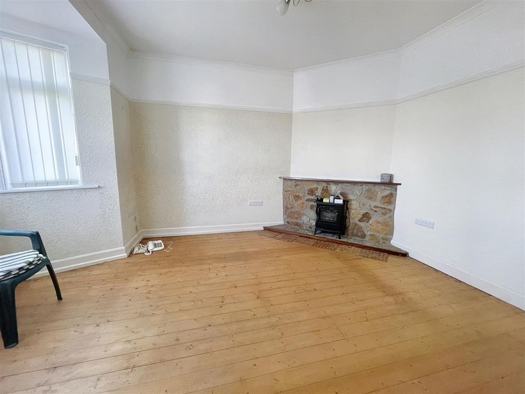 Property photo 2 of 21 Img_0716.Jpg