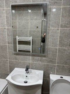 Property photo 1 of 14 Bathroom