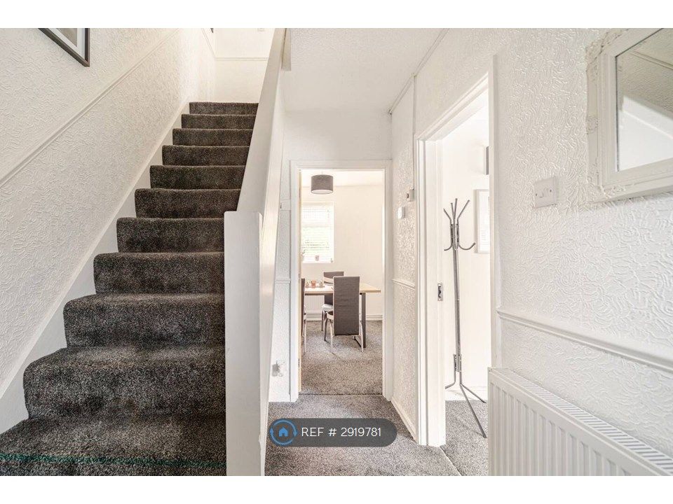 Property photo 1 of 28